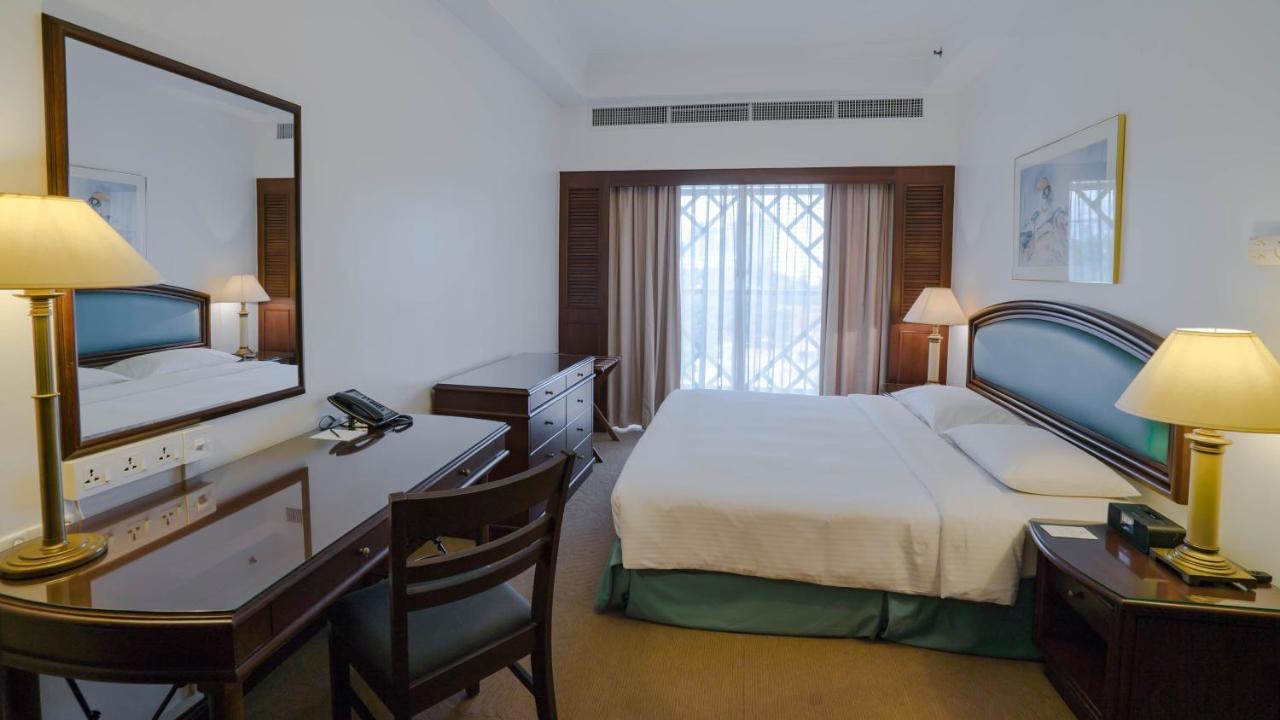 Ambassador Row Hotel Suites By Lanson Place Kuala Lumpur Exterior photo